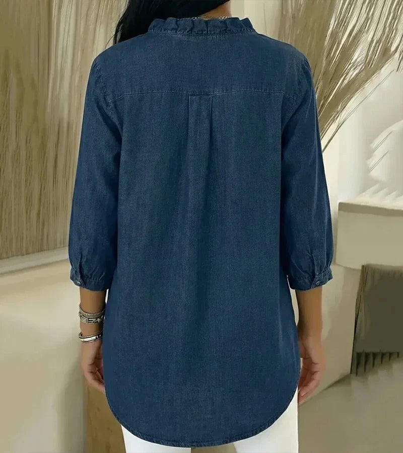 Clémence™ — Blouse fluide col V volanté