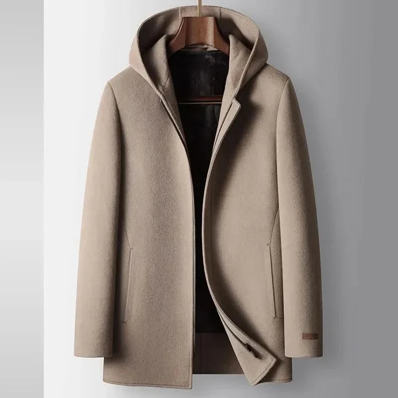 MANTEAU À CAPUCHE EN LAINE